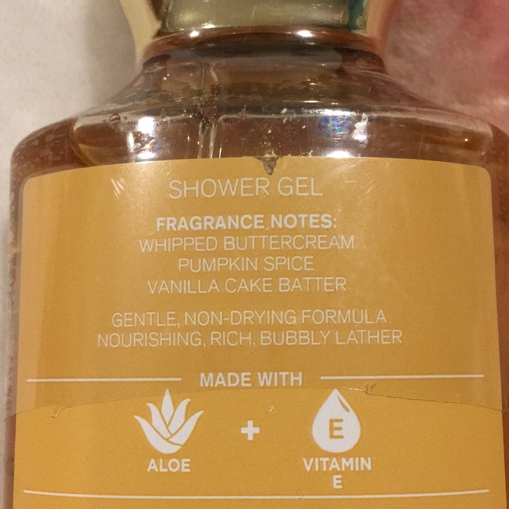 Bath & Body Works Scented Pumpkin Cupcake Shower gel 10oz NWT with Aloe & Vit E - Picture 8 of 15